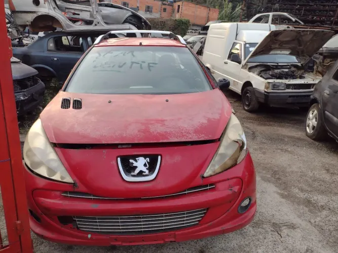 Peugeot Hoggar 1.4 flex pra retirada motor câmbio lataria peças em geral 