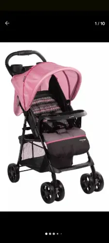Carrinho de bebê rosa seminovo Voyage Spot