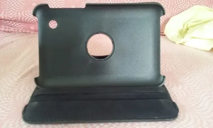 Capa case Tablet 7" Polegadas Giratória Preta - Proteção e Versatilidade para Seu Disposit
