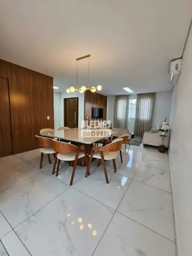 EXCELENTE CASA TODA MOBILIADA, 03 QUARTOS, 03 BANHEIROS,04 VAGAS, 01 SUITE -CONDOMINIO VIL