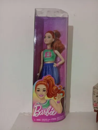 Boneca Barbie Ruiva