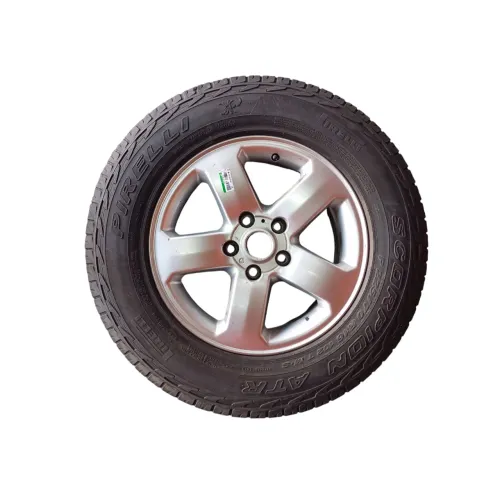 Roda Este C/pneu Mitsubishi Pajero Tr4 2007/07 227/70 R16