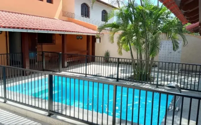 Casa com Piscina, Sinuca e Churrasqueira na Praia de Sta Monica