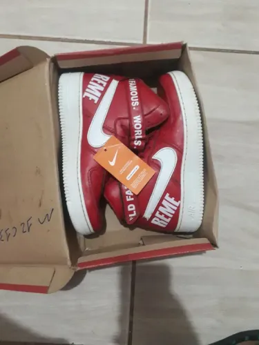 Tenes nike air force 1 cano alto vermelho e branco original
