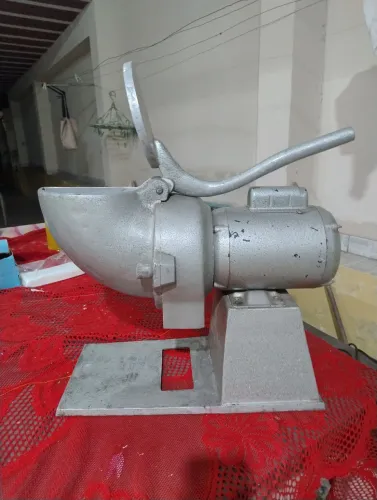 Ralador de queijo e presunto industrial, motor grande potente,