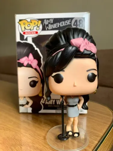 Funko Pop Amy Winehouse nº 48 Raríssimo