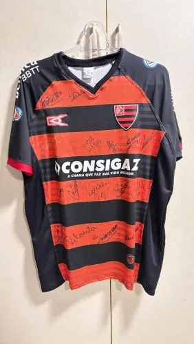 Camisa de time autografada - Edição especial
