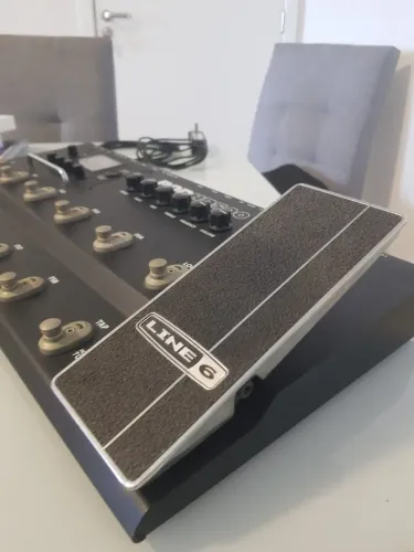 Pedaleira POD HD500
