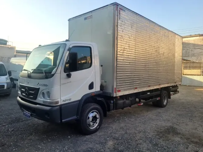 Mercedez Benz Accelo 1016 2020