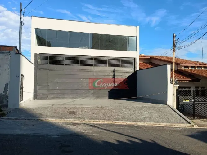 Salão comercial novo, próximo ao centro de Guarulhos!