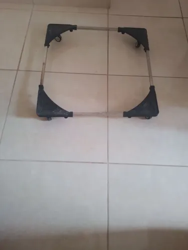 Suporte para maquina de lavar, geladeira ou frigobar