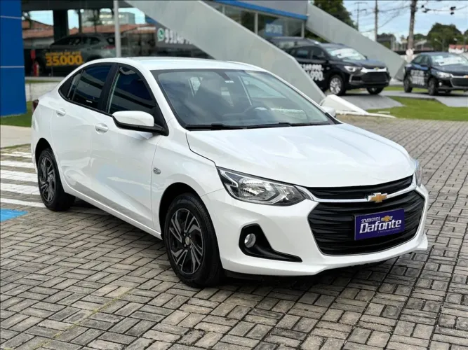 Chevrolet Onix Plus LT 1.0 12V TB Flex Mec. 4P 2024