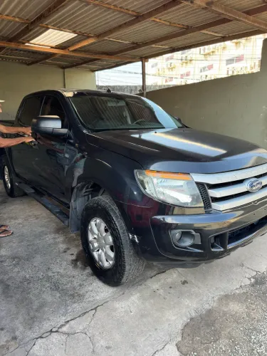 Ranger Ford 3.2 Turbo diesel 2014 manual 4x4 carro caminhonete s10 l200 frontier Hilux