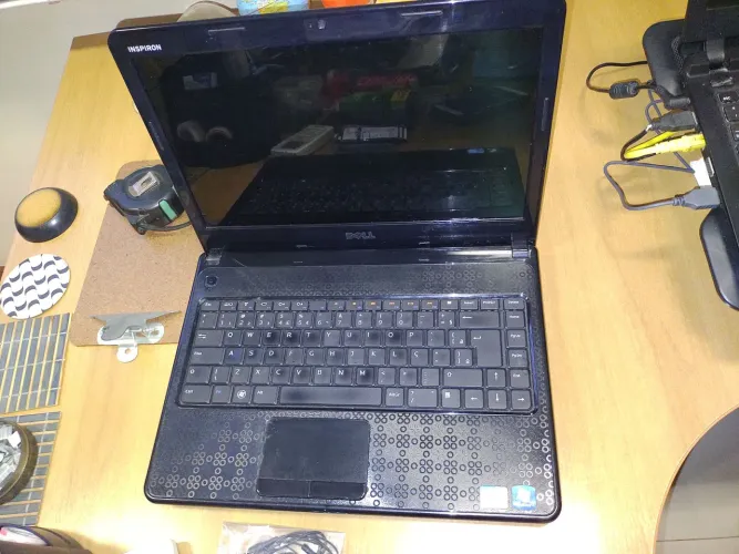 Lote 2 Notebooks Dell e Samsung, revisados, funcionando, windows 10.