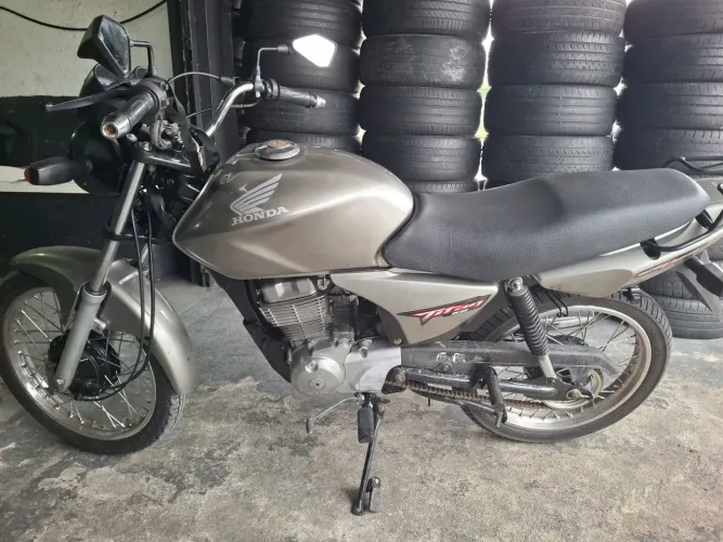 Honda 150 Titan KS