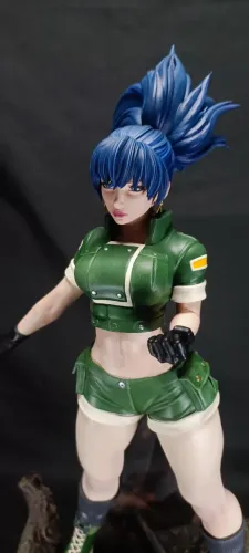 Figure Action Leona KOF