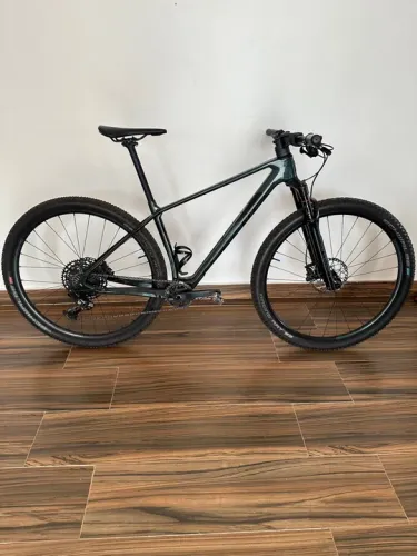 Bicicleta sense impact carbon comp