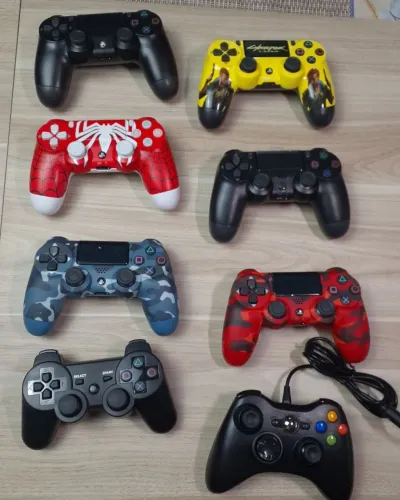 Controle de Vídeo Game PS4 - Diversos modelos - Novo