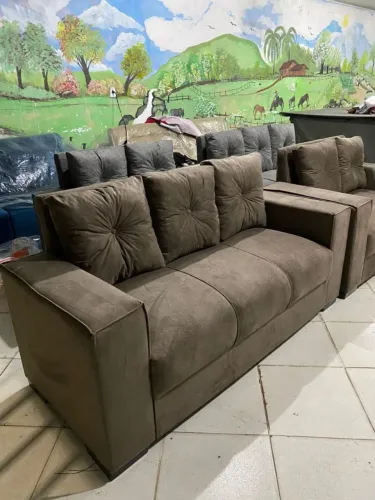 Sofás com almofada novos com frete grátis