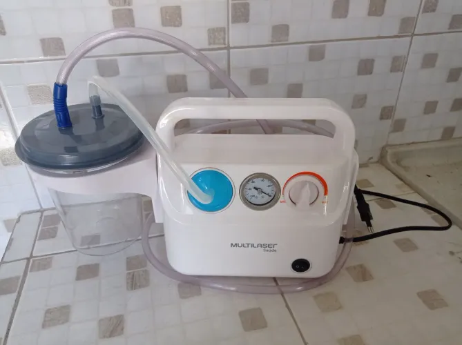 Aspirador Cirúrgico Multilaser Saúde Bivolt