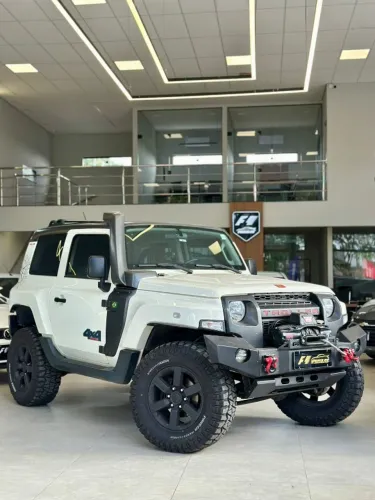 Troller T-4 4X4 3.2 TDI Cap.rígida Die. AUT 2021