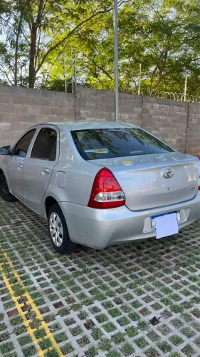 Toyota Etios X Sedan 1.5 Flex 16V 4P Mec. 2014