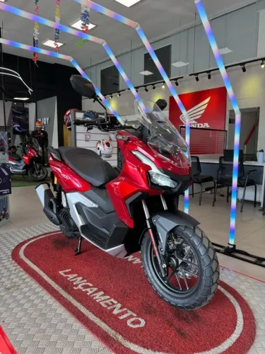 HONDA ADV 160 - Modelo 2026
