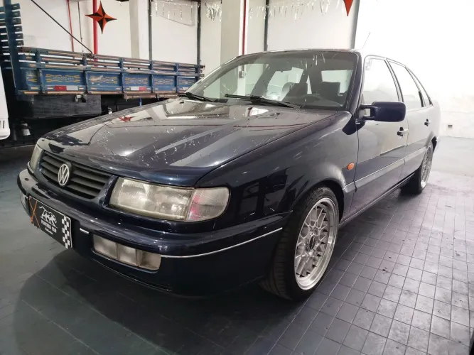 Volkswagen Passat 2 1995