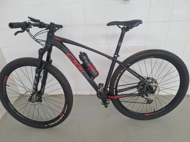 Bicicleta Oggi 7.4