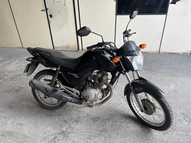 Vendo CG 150 Start 2015/2015