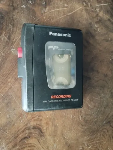 Walkman Panasonic funcionando.