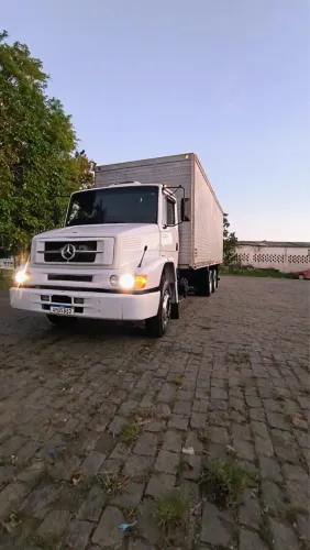 Mercedes Bens 1620L
