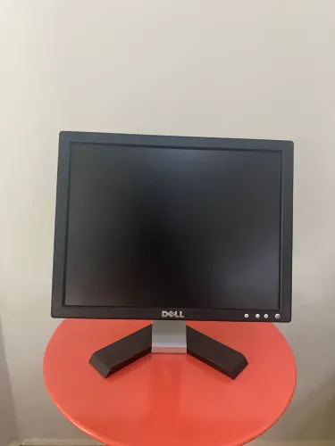 Monitor Dell 17" (E178FPc) + Cabo de Energia - Ótimo Estado