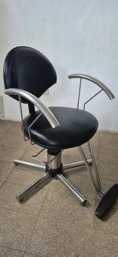 CADEIRA PROFISSIONAL PARA SALÃO EM ACO INOX