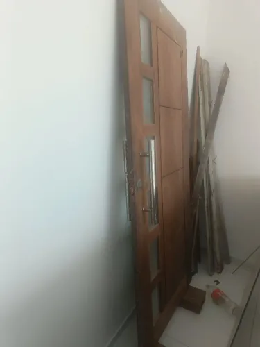 Porta pivotante