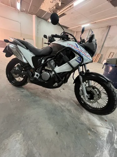 Transalp 700