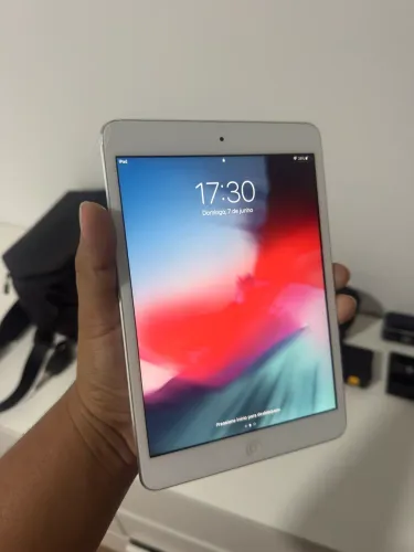 iPad mini 2 | prata | 16 GB 