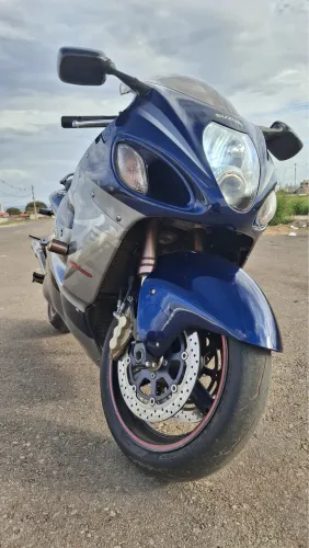 Hayabusa 1300r (Menor km Brasil)