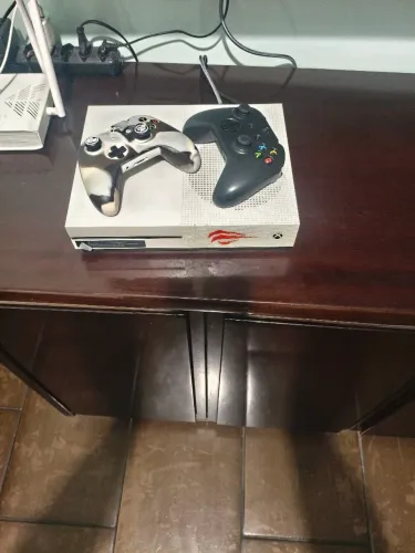 X box one s