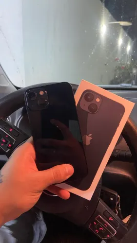 iPhone 13