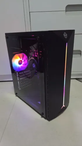 PC GAMER RYZEN 3 3200G C/ RADEON VEGA 8 + A320M + 16gb ÓTIMO P/ VALORANT GTA V CROSSFIRE
