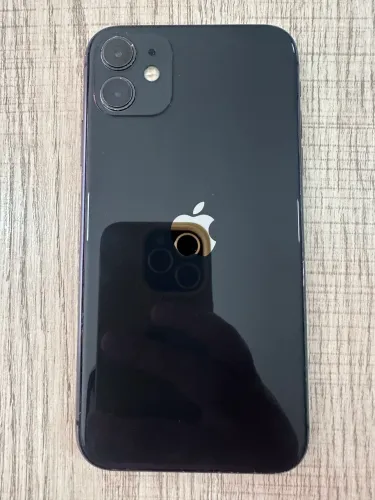 iPhone 11 64GB