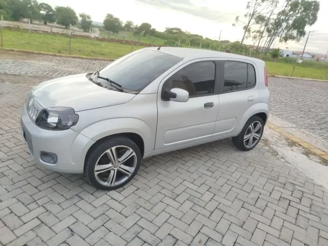 Fiat Uno Vivace/rua 1.0 EVO Fire Flex 8V 5P 2015