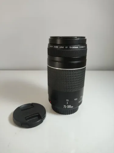Lente Canon EF 75-300mm f/4-5.6 iii