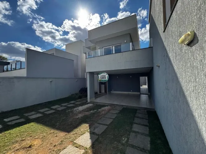Casa à venda no Condomínio Trilhas Do Sol - Lagoa Santa/MG