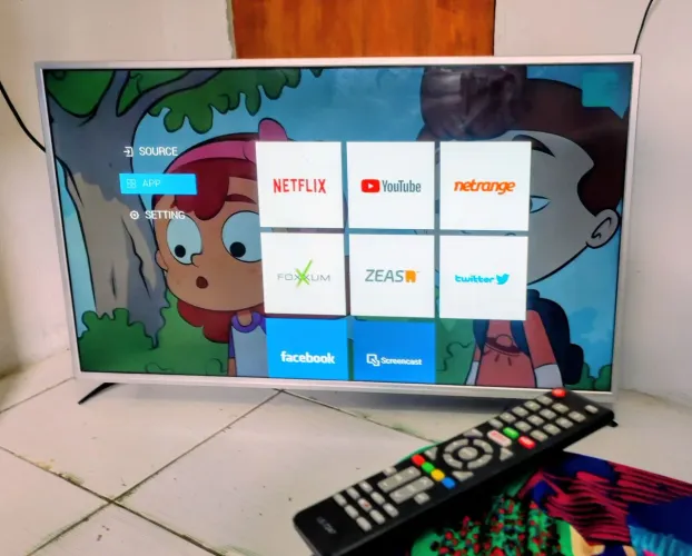 Tv 50 cobia 4k smart zerada toda original