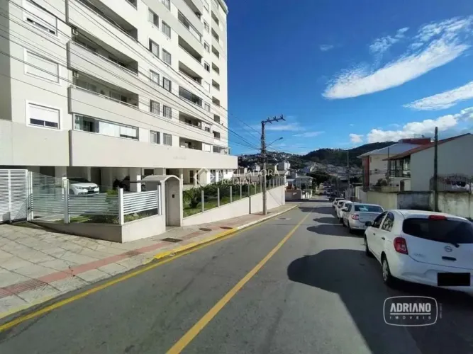 Imóvel para aluguel tem 68 metros quadrados com 1 quarto em Bela Vista - São José - SC