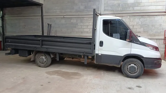 Iveco Daily 45-160 Vetrato 3.0 (diesel) (e6) 2023