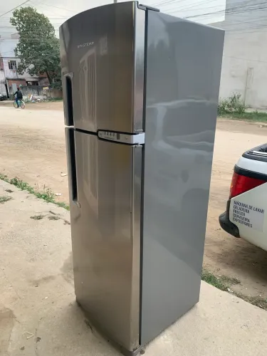 Geladeira Brastemp Frost Free 354L