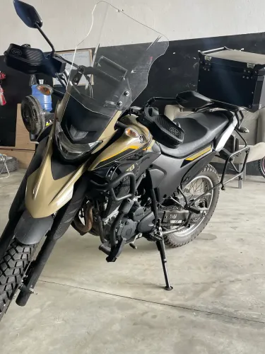 XTZ 250 Lander perfeita